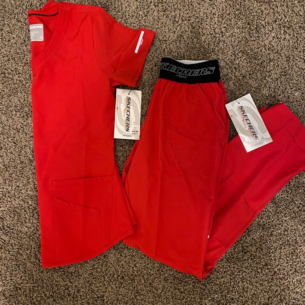 Skecher’s by Barco Scrub Set XS/ XSP